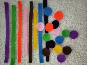 DIY Felt Color Matching Quiet Activity for toddlers